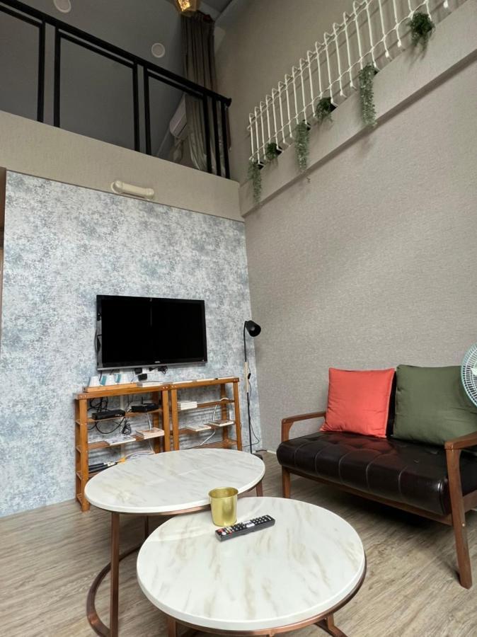 Reise Guesthouse 喜遊旅宿 ゲストハウス 旅マニア Tainan Exterior foto